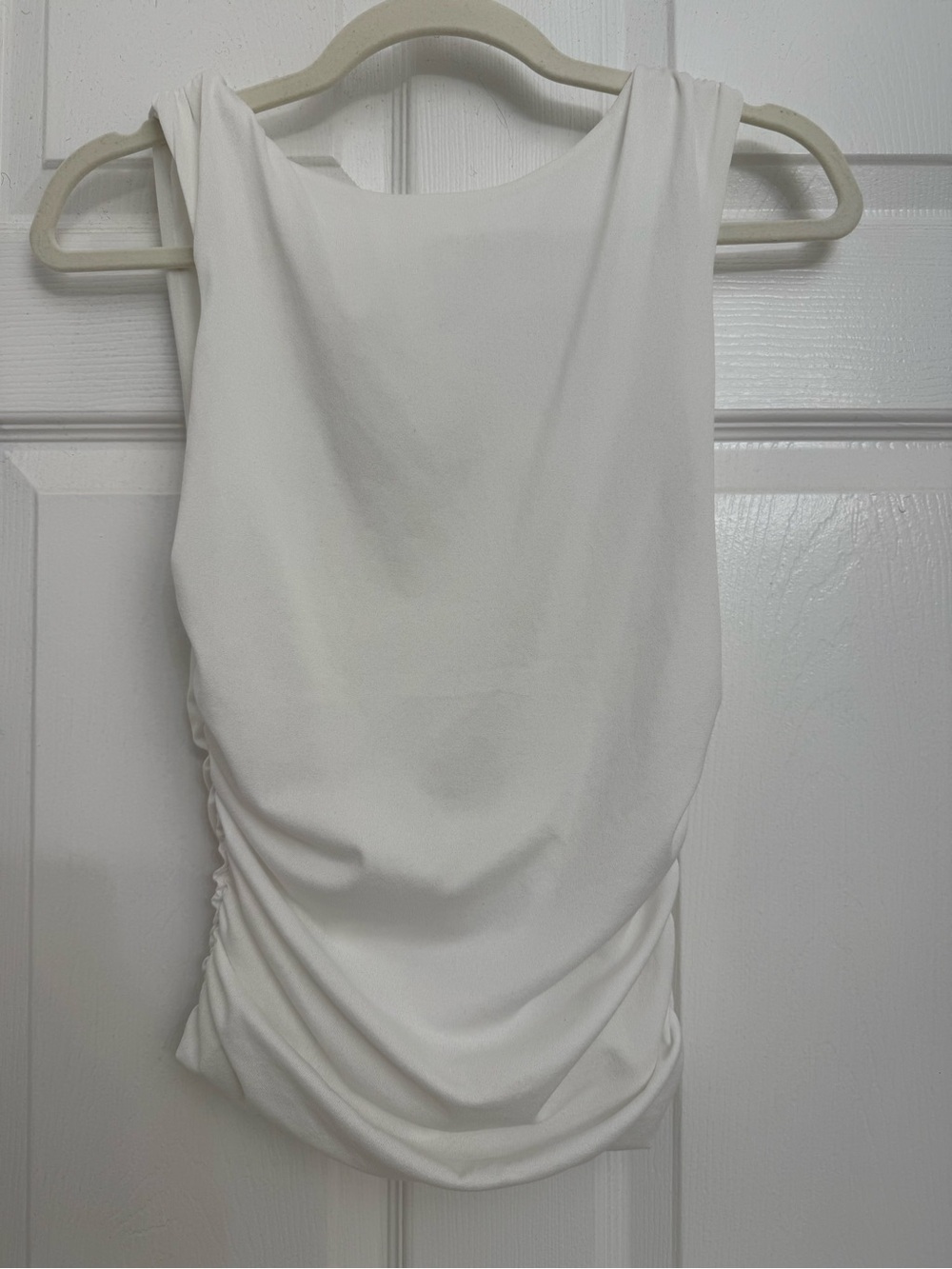 Sleeveless Ruched Side Tank Top - White